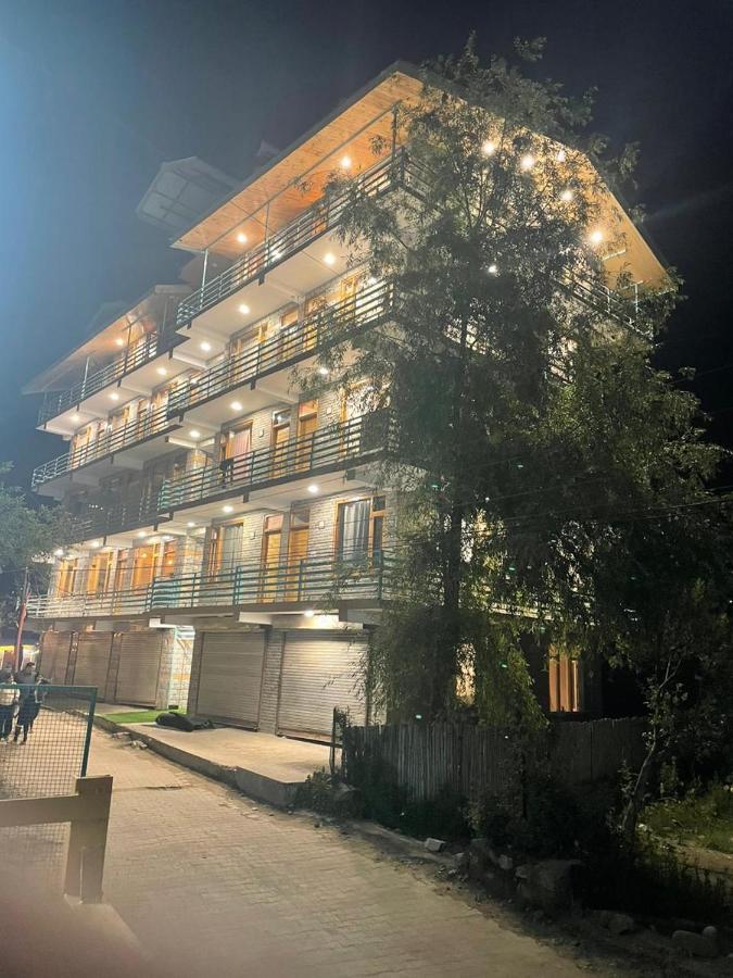 Hotel Mountain Majesty! Top-Rated Luxury Stay Amid Snowcapped Mountains With Balcony And Riverside Calm Manāli Esterno foto